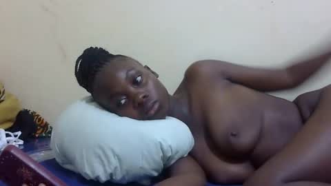 Snapshot of hot_melanie1 chatting on 04-14-26, 10:49 hot_melanie1 online show from 04-14-26, 10:49