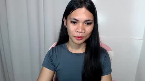 Snapshot of hot_pauline chatting on 05-05-26, 01:41 hot_pauline online show from 05-05-26, 01:41