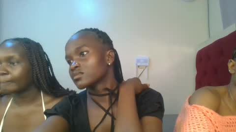 Petite online show from 07-10-26, 05:15