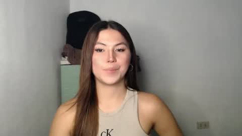 Nikki  online show from 04-13-26, 02:55