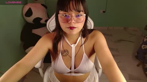 Snapshot of hot_princesstk chatting on 02-18-26, 03:02 Princess online show from 02-18-26, 03:02