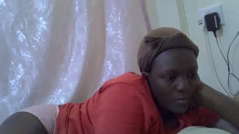 Snapshot of hot_raylah chatting on 02-08-26, 08:07 RAYLAH online show from 02-08-26, 08:07