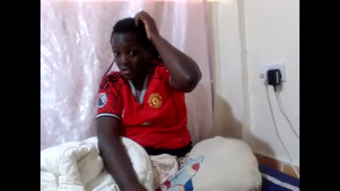 Snapshot of hot_raylah chatting on 03-02-26, 05:08 RAYLAH online show from 03-02-26, 05:08