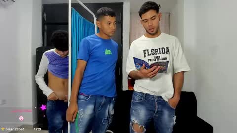 Vanesa Oliver and Andrew online show from 03-11-25, 04:51