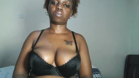 Snapshot of hot_sexxy_baby chatting on 06-16-26, 02:52 hot_sexxy_baby online show from 06-16-26, 02:52