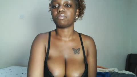 Snapshot of hot_sexxy_baby chatting on 06-17-26, 03:13 hot_sexxy_baby online show from 06-17-26, 03:13
