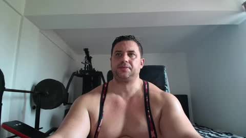 Snapshot of hot_stefano1 chatting on 05-17-26, 04:03 Stefano.. online show from 05-17-26, 04:03