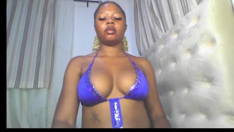 Snapshot of hot_stellaa chatting on 05-20-26, 06:08 Stella online show from 05-20-26, 06:08