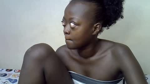 Snapshot of hot_tashaa chatting on 03-21-26, 07:02 hot_tashaa online show from 03-21-26, 07:02