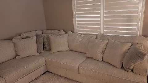 Hot Wife    hotwife sexy new milf highclass brunette bigboobs natural mature online show from 02-15-26, 07:32