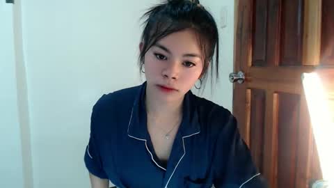 Yanna online show from 05-08-26, 02:06