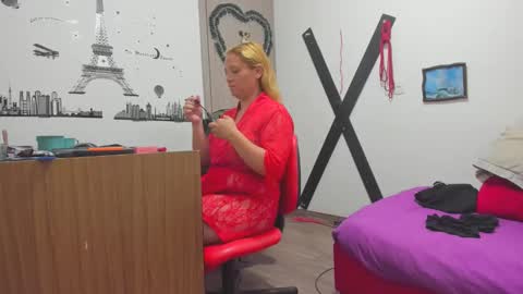 hotandfierylatinos online show from 02-04-25, 11:16