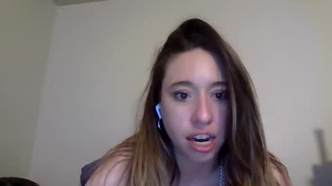 Snapshot of hotandhorny3591 chatting on 05-12-26, 11:07 hotandhorny3591 online show from 05-12-26, 11:07
