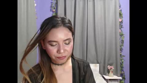 Snapshot of hotasian_pinky chatting on 09-23-25, 09:07 hotasian_pinky online show from 09-23-25, 09:07