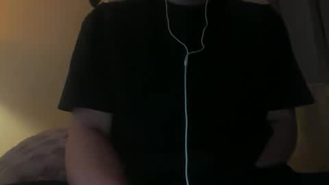 M24 AUS 64 online show from 11-26-25, 01:45