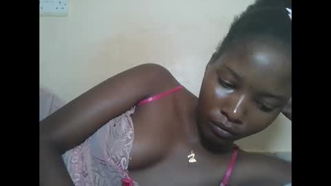 love online show from 11-25-25, 06:24