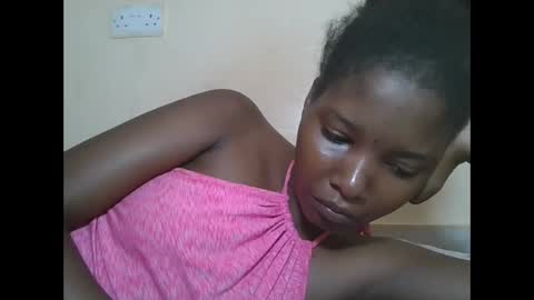 Snapshot of hotbabbee chatting on 02-06-26, 08:51 love online show from 02-06-26, 08:51