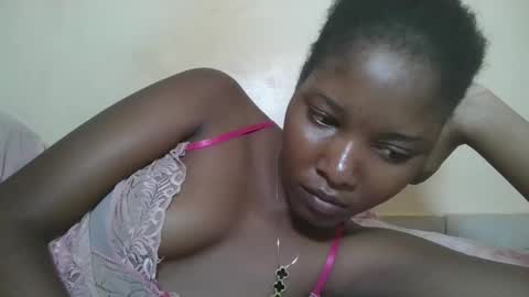 Snapshot of hotbabbee chatting on 02-13-26, 12:45 love online show from 02-13-26, 12:45