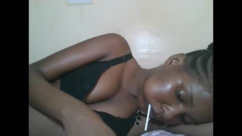 Snapshot of hotbabbee chatting on 02-20-26, 07:47 love online show from 02-20-26, 07:47