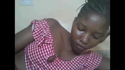 Snapshot of hotbabbee chatting on 02-28-26, 02:23 love online show from 02-28-26, 02:23