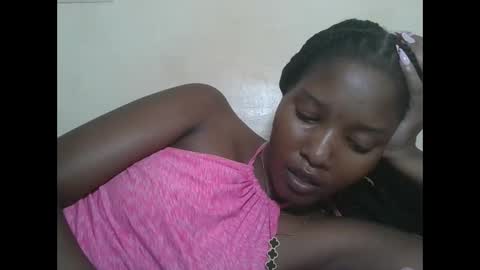 Snapshot of hotbabbee chatting on 03-09-26, 08:24 love online show from 03-09-26, 08:24