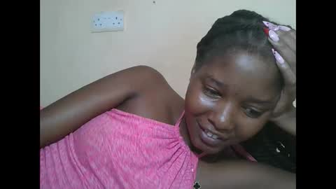 Snapshot of hotbabbee chatting on 03-12-26, 05:57 love online show from 03-12-26, 05:57