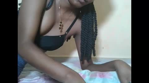 Snapshot of hotbabbee chatting on 03-14-26, 03:01 love online show from 03-14-26, 03:01