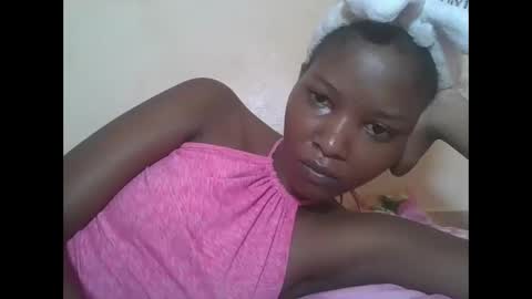 Snapshot of hotbabbee chatting on 04-06-26, 04:46 love online show from 04-06-26, 04:46