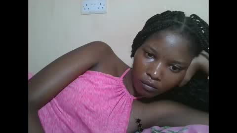 Snapshot of hotbabbee chatting on 04-12-26, 01:10 love online show from 04-12-26, 01:10