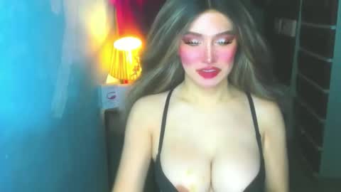 Snapshot of hotbabe_tanya chatting on 05-24-26, 02:38 T A N Y A online show from 05-24-26, 02:38