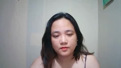 Snapshot of hotbabymomma chatting on 02-12-25, 11:07 Lynn online show from 02-12-25, 11:07