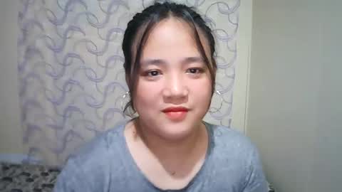 Snapshot of hotbabymomma chatting on 03-04-25, 01:01 Lynn online show from 03-04-25, 01:01