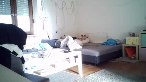 Betty Bellucci online show from 12-04-25, 11:41