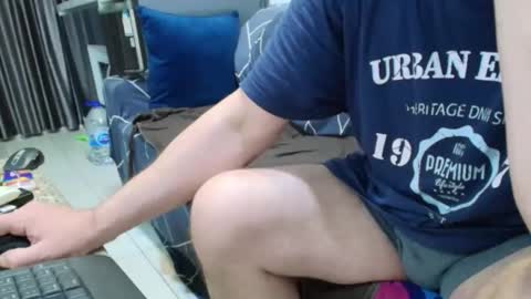 Snapshot of hotbipaar40 chatting on 05-22-26, 03:50 TinaSven online show from 05-22-26, 03:50