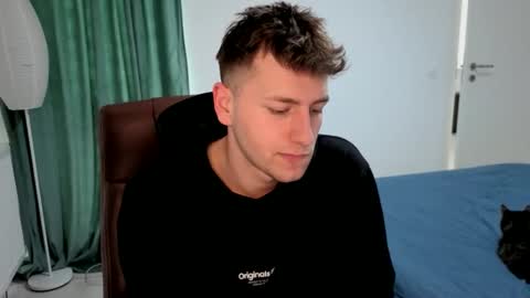 Hotboyshorny online show from 03-23-26, 09:02