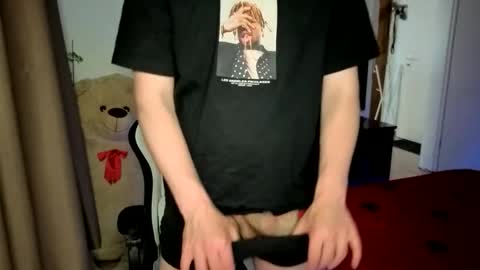 Snapshot of hotboyshorny chatting on 06-07-26, 03:27 Hotboyshorny online show from 06-07-26, 03:27