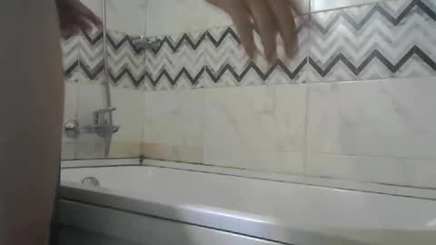 Snapshot of hotboyvicky chatting on 03-02-25, 01:05 hotboyvicky online show from 03-02-25, 01:05