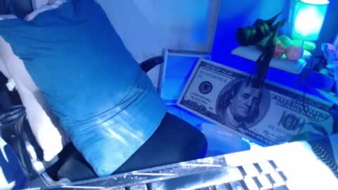 hotbritneyxx online show from 12-17-25, 11:22