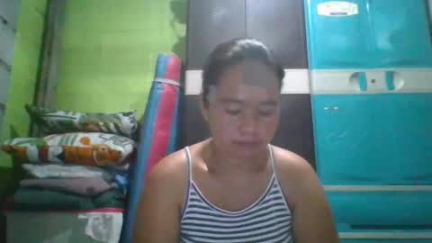 Snapshot of hotchicks4uxx chatting on 01-14-25, 10:23 hotchicks4uxx online show from 01-14-25, 10:23