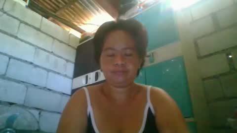 Snapshot of hotchicks4uxx chatting on 12-15-25, 01:54 hotchicks4uxx online show from 12-15-25, 01:54