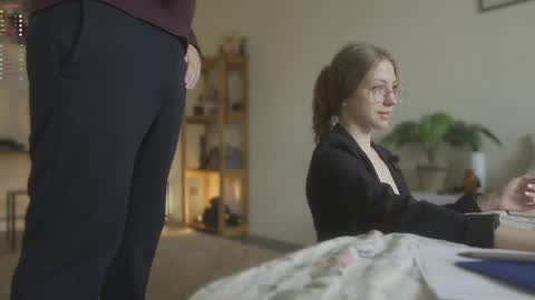 NICK AND NORA online show from 04-12-26, 10:42