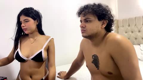 hotcouple1_xx online show from 10-22-25, 03:23