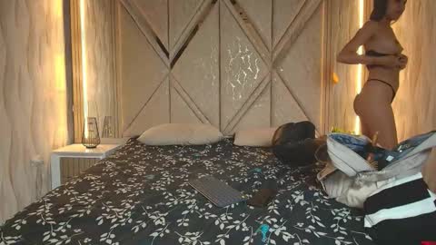 hotcouple_222 online show from 02-21-26, 07:31