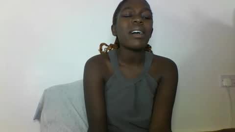 VICTORIA online show from 10-09-25, 07:23