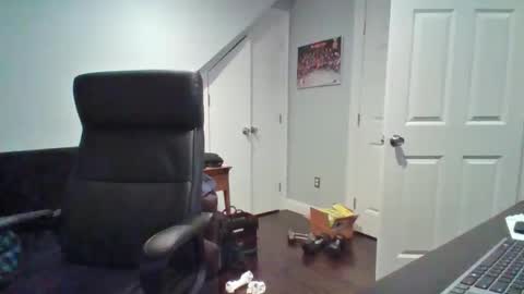 hotdog1124 online show from 12-16-25, 12:43