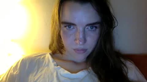 Snapshot of hoteffy chatting on 10-25-25, 10:15 effy online show from 10-25-25, 10:15