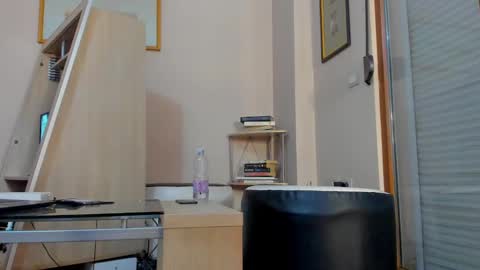 Snapshot of hotel77777 chatting on 12-08-24, 11:51 Erika online show from 12-08-24, 11:51