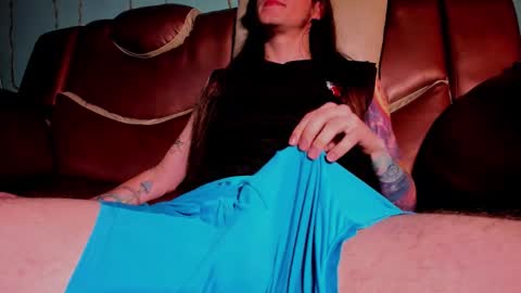 axell online show from 11-14-25, 07:01