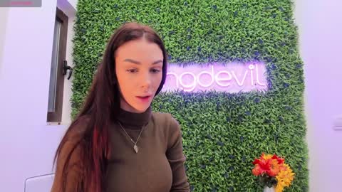 Snapshot of hotfallingdevil chatting on 11-13-25, 04:44 hotfallingdevil online show from 11-13-25, 04:44