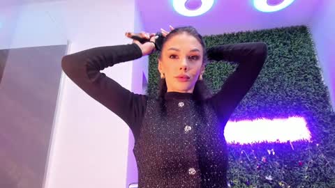 Snapshot of hotfallingdevil chatting on 01-19-26, 05:44 hotfallingdevil online show from 01-19-26, 05:44